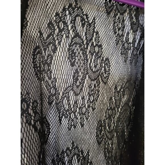LaBellum Hillary Scott Crochet Topper Black M/L - Picture 5 of 6